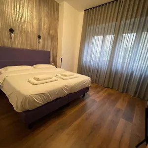 Luciano Licia Casa de hóspedes