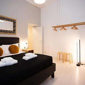 Casa Al Colosseo Holidays Apartamento
